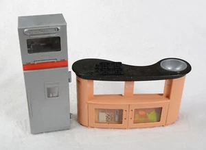 BARBIE Puppe TV Koch 2007 Spielset KÜCHE STUDIO SPÜLENHERD KÜHLSCHRANK Ersatz - Bild 1 von 6