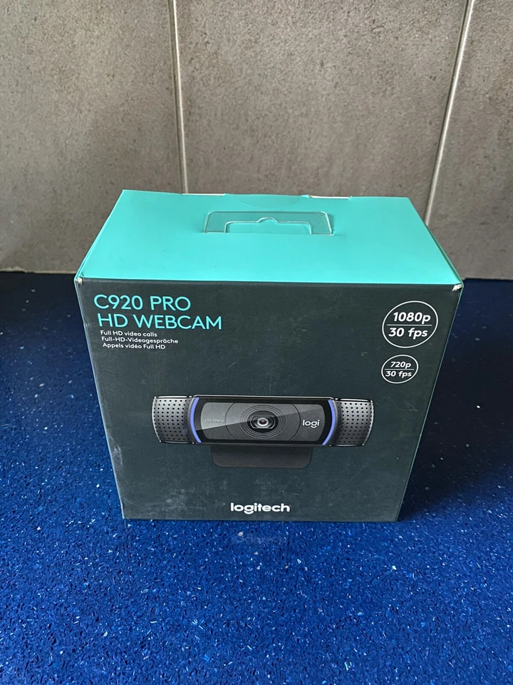 Logitech Pro C920 Full HD Webcam 1080p - Image 1 of 4
