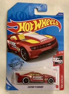 HOT WHEELS CUSTOM '11 CAMARO FIRE 2/10 HW RESCUE 239/250 Collectible Car NIB - Picture 1 of 4