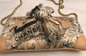 NEW CHANEL Silk Coco Mademoiselle CLUTCH POCHETE BAG SCARF MADE IN FRANCE AUTH.