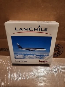 Herpa 502894 Lan Chile Airlines Boeing 767-300 1:500 Scale Diecast RETIRED - Picture 1 of 2