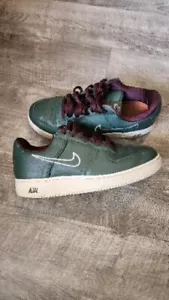 Nike SIZE 8 Air Force 1 Low Retro Hong Kong 845053-300 - Picture 1 of 10