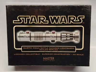 RÉPLICAS MAESTRAS SABLE DE LUZ DORADO DAÑADO BATALLA DARTH MAUL STAR WARS .45 SW-308 Foto 1 de 4