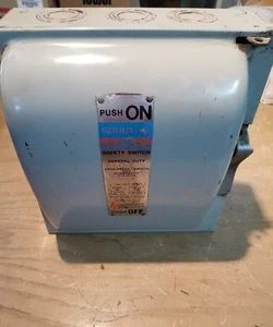 Gould JF421 Safety Switch Vacu-Break Switch w Clampmatic Contacts 17JS-1040-Z12F - Picture 1 of 3