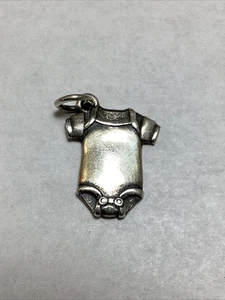 James Avery Sterling Silver 925 Baby-Tee Charm 3/4" x 5/8" (3.1g) - Picture 1 of 4