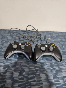 2 Official Microsoft Xbox 360 Wireless Controls Black & Charging Cable - Picture 1 of 9