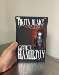 Marvel - Anita Blake Vampire Hunter Guilty Pleasures - Volume One - Hardcover - Picture 1 of 2