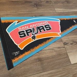 Vintage San Antonio Spurs NBA Sports Pennant Flag Felt Wincraft - Picture 1 of 3
