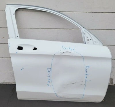 Mercedes Benz GLC300 GLC43 2016-2019 carcasa de la puerta delantera derecha del conductor OEM usada Foto 1 de 4