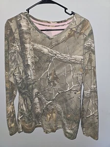 Large Realtree Camo/Pink Longsleeve - Picture 1 of 2