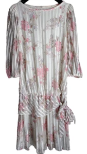 Vestido de té formal vintage 1985 cintura caída fiesta crema melocotón lavanda talla 9/10 - Imagen 1 de 8