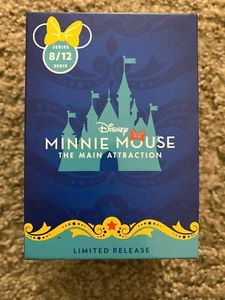 Disney Minnie Mouse the Main Attraction Dumbo - Magic Band In Hand Ready to Ship - Picture 1 of 2