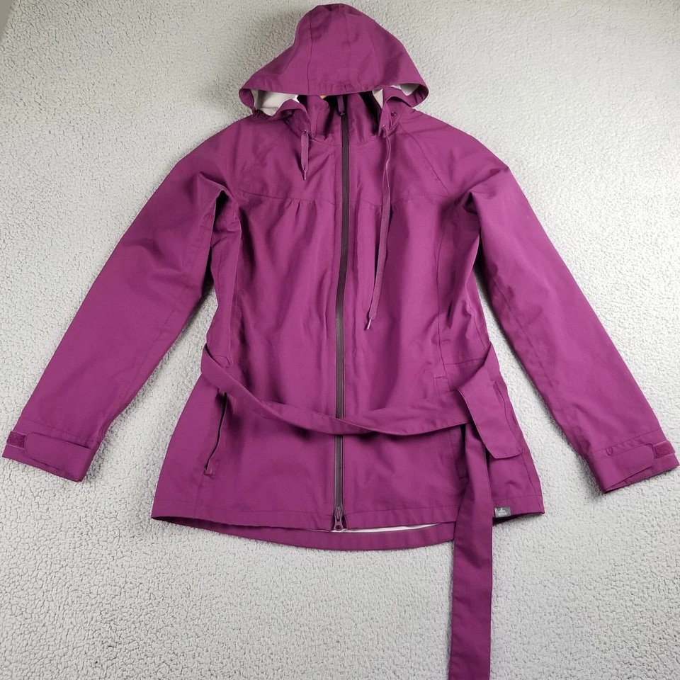 Chaqueta cortavientos Prana Eliza para mujer grande para lluvia púrpura con cinturón impermeable Foto 1 de 4