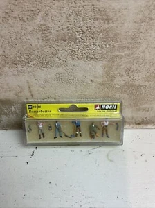 NOCH, #15115 HO GAUGE, 1:87 SCALE, CONSTRUCTION WORKERS. MODEL RAILWAY FIGURES - Picture 1 of 3