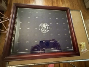 NUOVA vetrina in legno con chiusura mezzo dollaro Kennedy Danbury come nuova 1964-2013 JFK - Foto 1 di 9