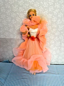 Muñeca Barbie Peaches & Cream 1984 con traje #7926 - Imagen 1 de 8