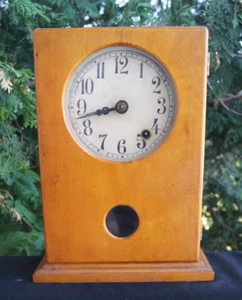 Antique 1880s Seth Thomas OAK Cottage Mantle Clock RUNS Great Unusual IRON HANDS - Picture 1 of 11