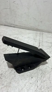 MERCEDES E220 CDI W212 2013 ,ACCELERATOR THROTTLE PEDAL P/N: A2043000004 - Picture 1 of 9