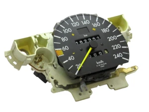 ⭐ Speedometer MERCEDES-BENZ W201 120109020005 81117526 81 117 526 ⭐ - Picture 1 of 4