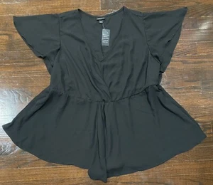 NWT! Torrid Gathered Overlay Faux Wrap Babydoll Blouse Size 2 2X Flutter Sleeves - Picture 1 of 7