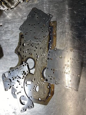 Juego de cuerpo de válvula de placa de transmisión MDKA / BDKA ACURA MDX RDX RL HONDA PILOT Foto 1 de 4