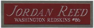 PLACA DE IDENTIFICACIÓN DE JORDAN REED REDSKINS AUTOGRAFIADA Firmada FÚTBOL-CASCO-CAMISETA-FOTO Foto 1 de 4