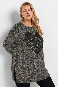 Yours Curve Women's Plus Size Heart Print Sequin Embellished Top - Picture 1 of 7