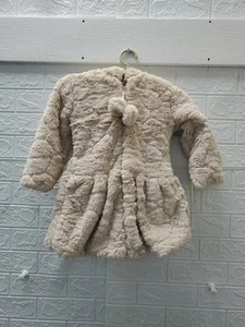 New American Widgeon Furry Pom Pom Full Zip Hooded Coat Beige Size 5 - Picture 1 of 6