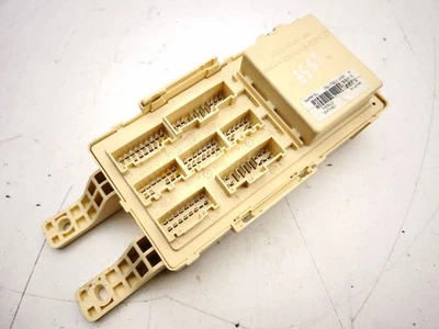 Hyundai Santa Fe 2007 Fuse Box Control Module Relay box 919502B210 AMD216917 - Image 1 of 4