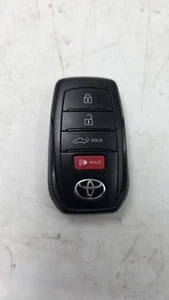 Mando a distancia de entrada sin llave inteligente Toyota Tundra 2022-2024 usado OEM - Imagen 1 de 4