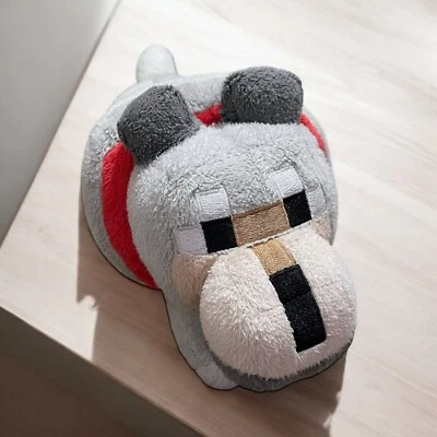 JINX Mojang Minecraft Wolf Plush Stuffed Animal Toy Gray 15" Long 2018 - Image 1 of 4