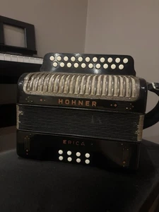 Hohner Erica Button Accordion B/C With Carry Case - Picture 1 of 7