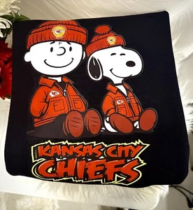 Felpa Charlie Snoopy Kansas City Chiefs S M L Xl 2xl 3xl 4xl 5xl - Foto 1 di 1