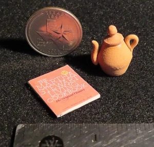 Mexican Terracotta Tea Coffee Pot Cookbook Kitchen Estate AS IS 1:12 Mini MI4942 - Picture 1 of 3
