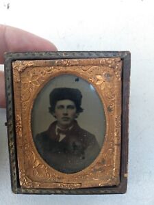 Civil War Era Ambrotype of A Young Man In Half Case 