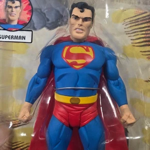 DC Direct New Gods Action Figures Serie 2 Superman Modellino 6 Pollici Nuovo con scatola - Foto 1 di 7