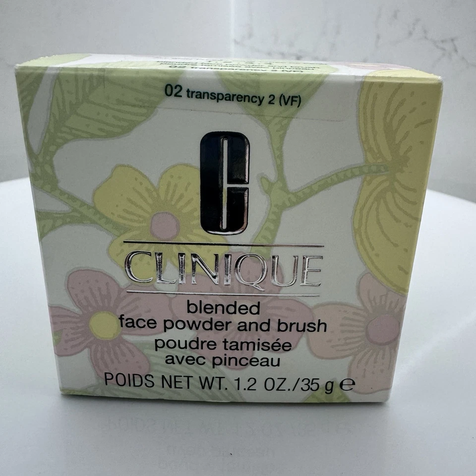 Clinique Blended Face Powder and Brush, 02 Transparency - 35g