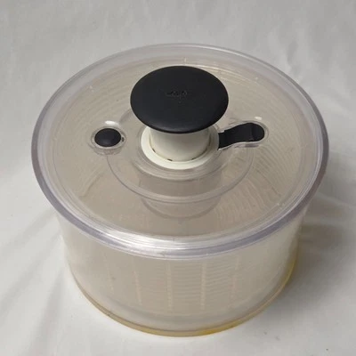 "Hilandero de ensalada y hierbas OXO Good Grips transparente 8""" Foto 1 de 4