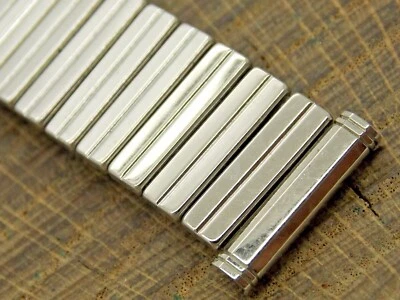 Correa de reloj para hombre Duchess EE. UU. expansión vintage de acero inoxidable 19 mm nueva de stock sin usar Foto 1 de 3