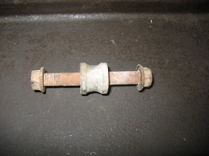 1996 XR400R LOWER ENGINE MOUNT BOLT + COLLAR HONDA XR 400 1996-2004 - Picture 1 of 2