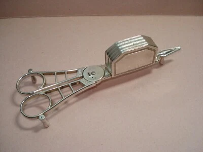 Ancienne PAIRE de CISEAUX à MOUCHETTE / ETEIGNOIR à BOUGIE - CANDLE SCISSORS - Photo 1/4