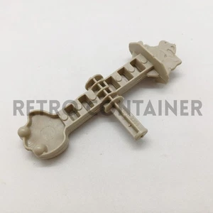 MOTU He-Man and the Masters of the Universe - CASTLE GRAYSKULL - Trainer (Gray) - Picture 1 of 1