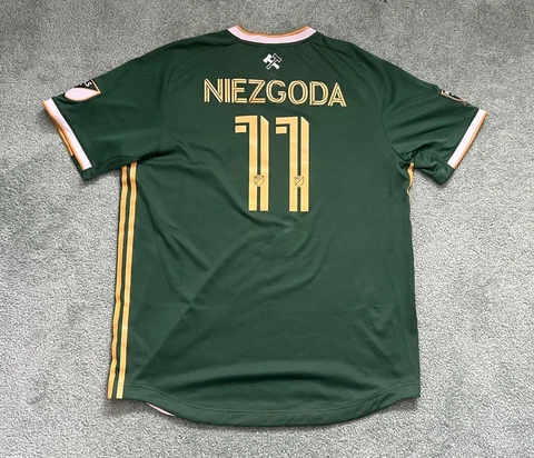 Adidas Portland Timbers 2019 Home Jersey NIEZGODA #11 Size XL Cover