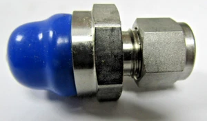✌️NEW SWAGELOK  3/8" TUBE TO 9/16-18 MALE SAE/MS STRAIGHT THREAD SS-600-1-6ST - Picture 1 of 5