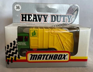 Matchbox 1-75 MB 36 Refuse Truck Green cabin Yellow Heavy Duty box 1991 - Picture 1 of 1