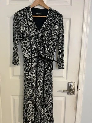 Jones New York Signature Women Black Pattern Casual Dress L - Image 1 of 4
