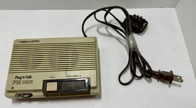 Realistic Radio Shack Plug 'n Talk FM Wireless Intercom 43-207C - Image 1 of 2