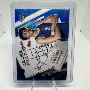 Libro de jugadas Bowman U #CRP-17 2024-25 Nolan Traore College Rule refractor azul - Imagen 1 de 2