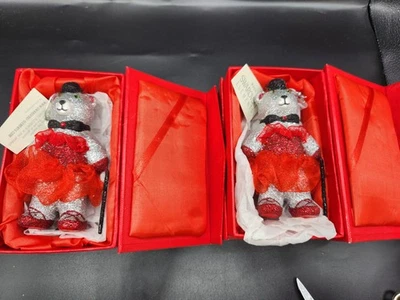 Par de elementos de cristal de Swarovski 2013 edición limitada adornos de oso de Navidad Foto 1 de 4