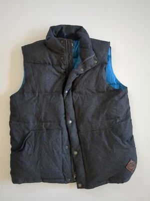 The North Face Men’s 100% Goose Down Puffer Vest Grey with Blue Lining Large - Image 1 of 4